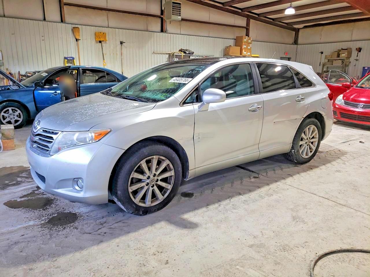 2011 TOYOTA VENZA