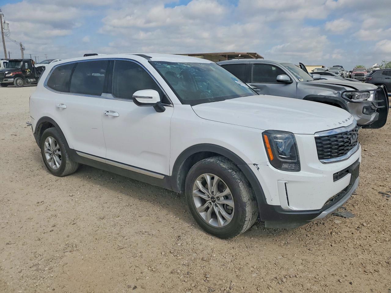 2022 KIA TELLURIDE LX