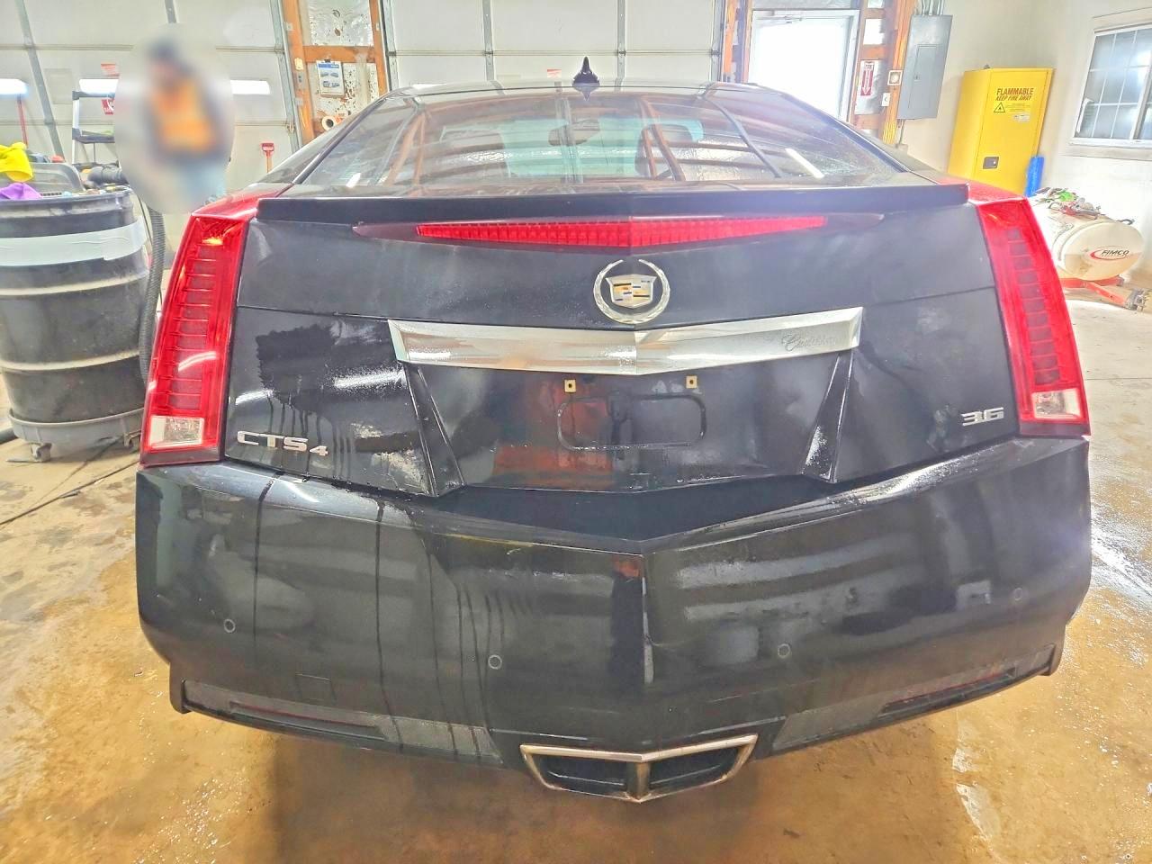 CADILLAC CTS 2011 — 7