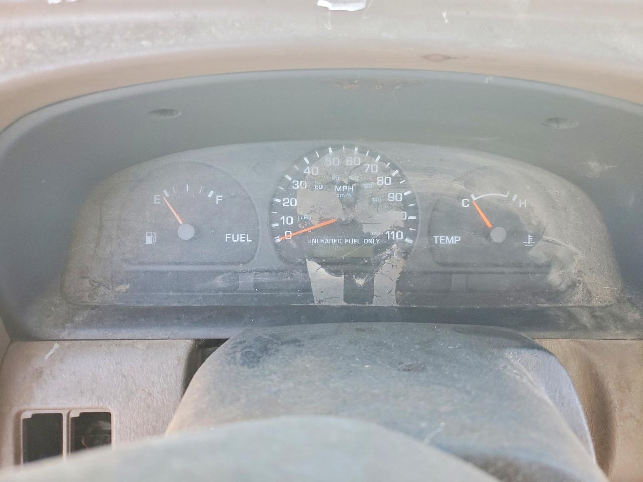 NISSAN FRONTIER 1998 — 10