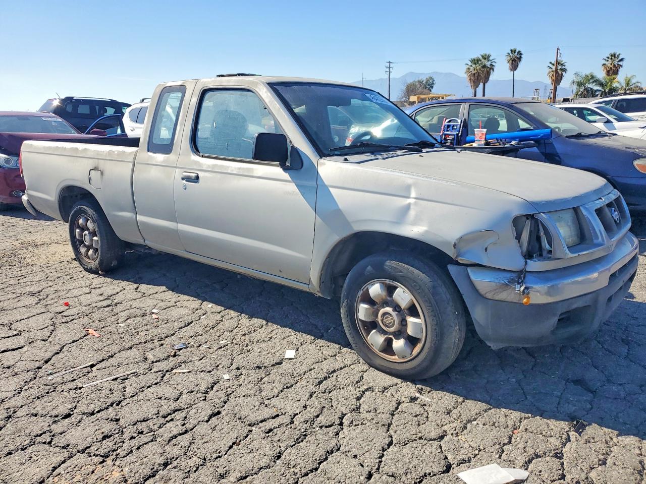 NISSAN FRONTIER 1998 — 5