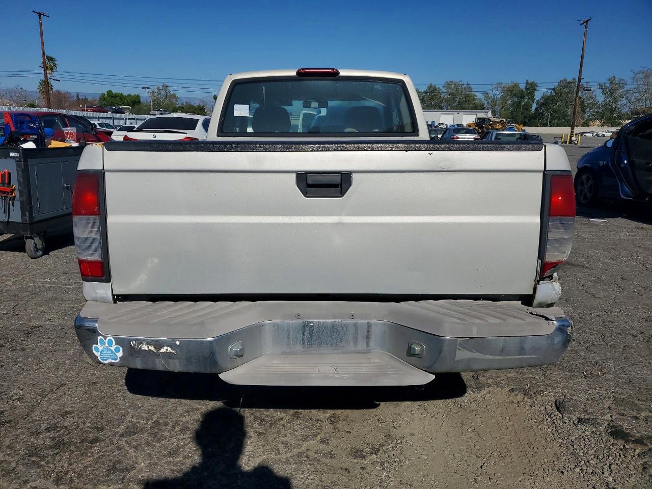 NISSAN FRONTIER 1998 — 7