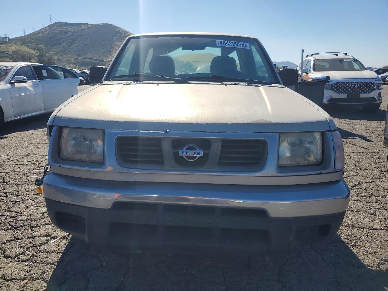 NISSAN FRONTIER 1998 — 6