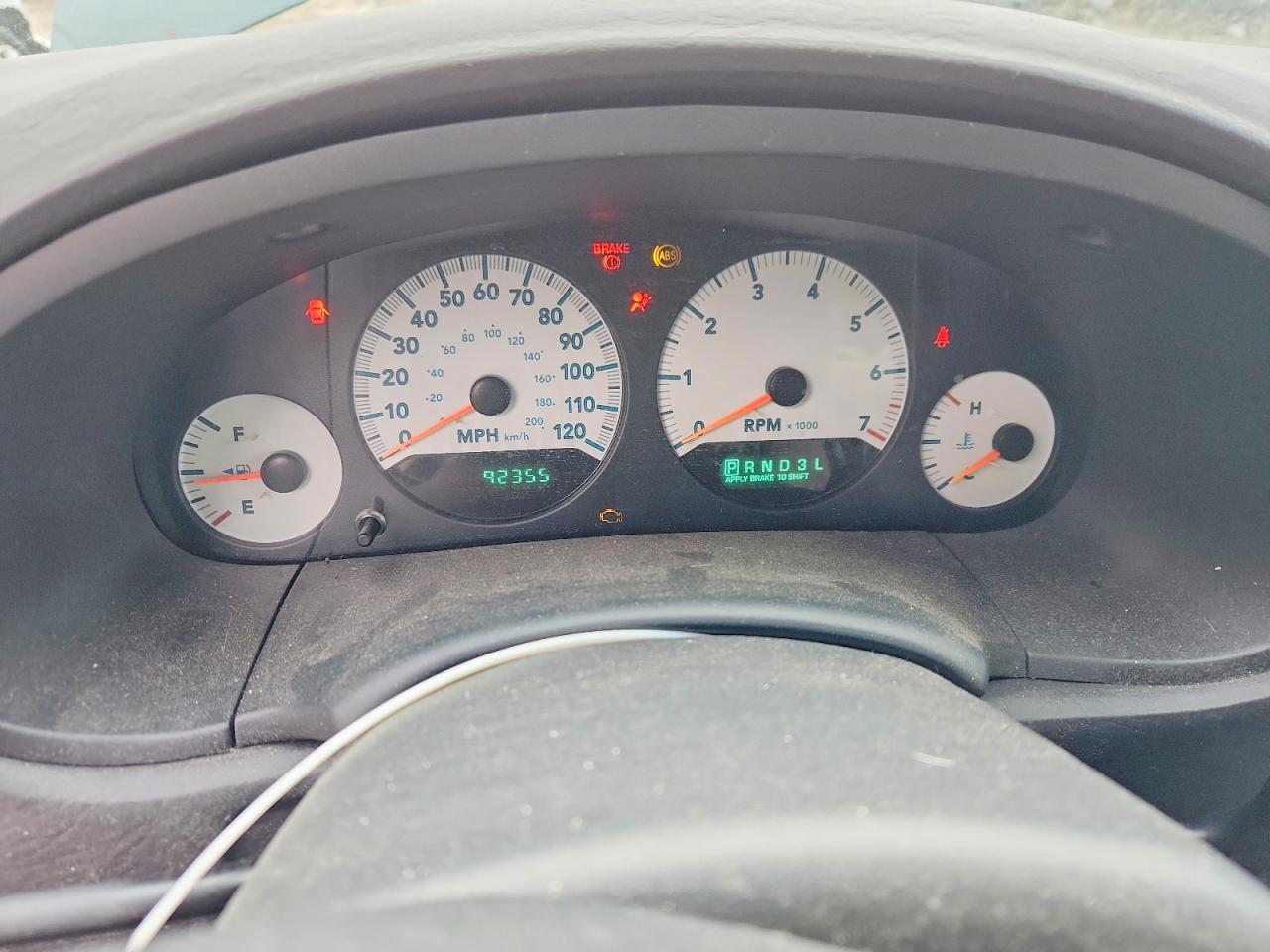 DODG GRAND CARAVAN 2005 — 10
