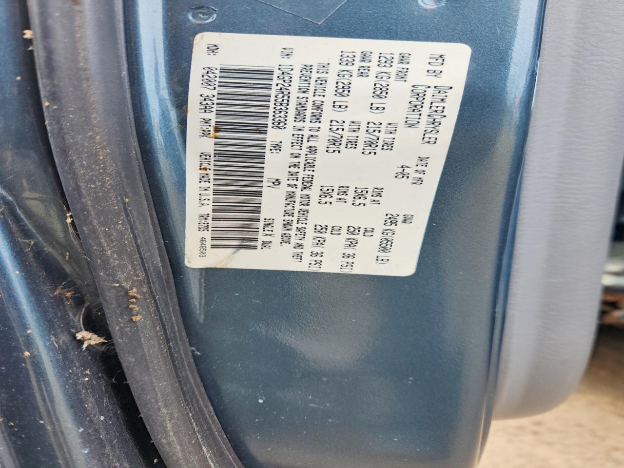 DODG GRAND CARAVAN 2005 — 14
