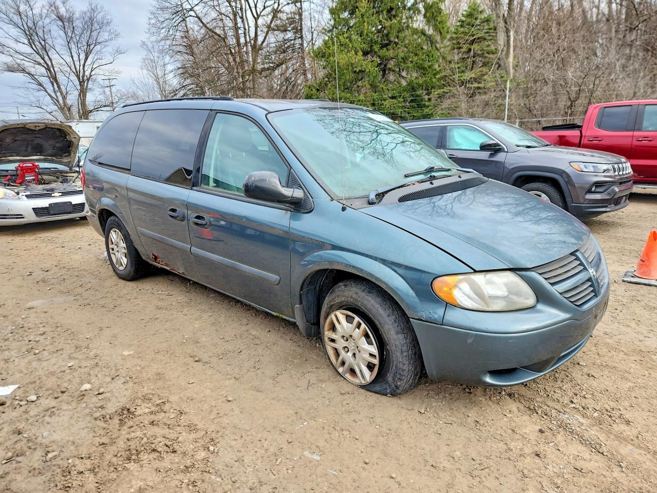 DODG GRAND CARAVAN 2005 — 5
