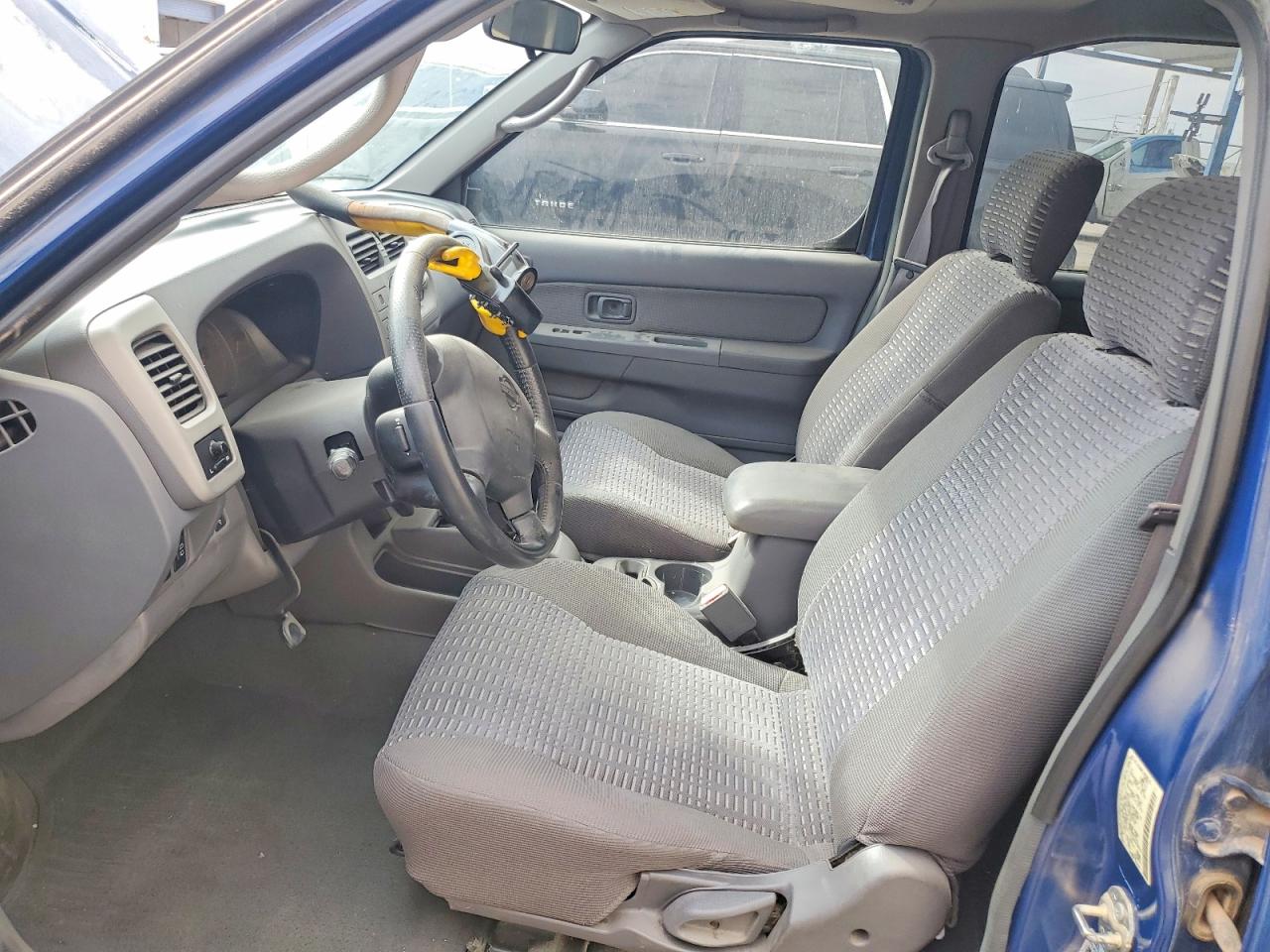 NISSAN XTERRA 2001 — 8