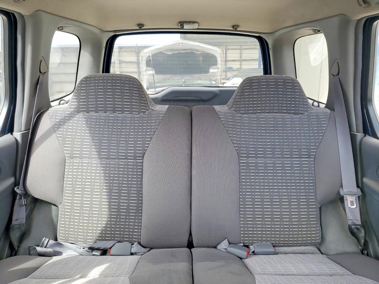 NISSAN XTERRA 2001 — 11