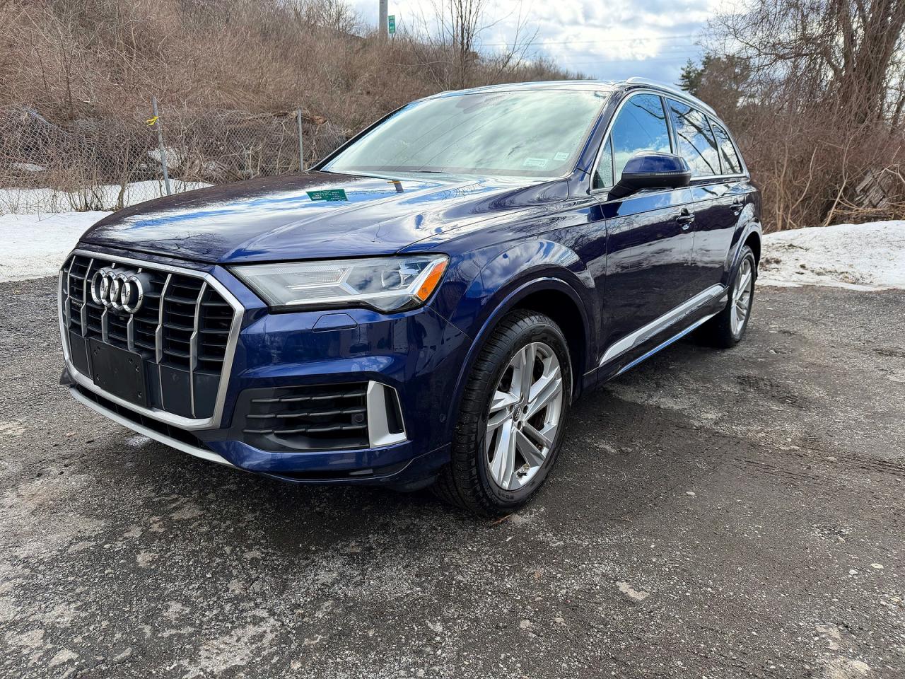 AUDI Q7 2021 — 2