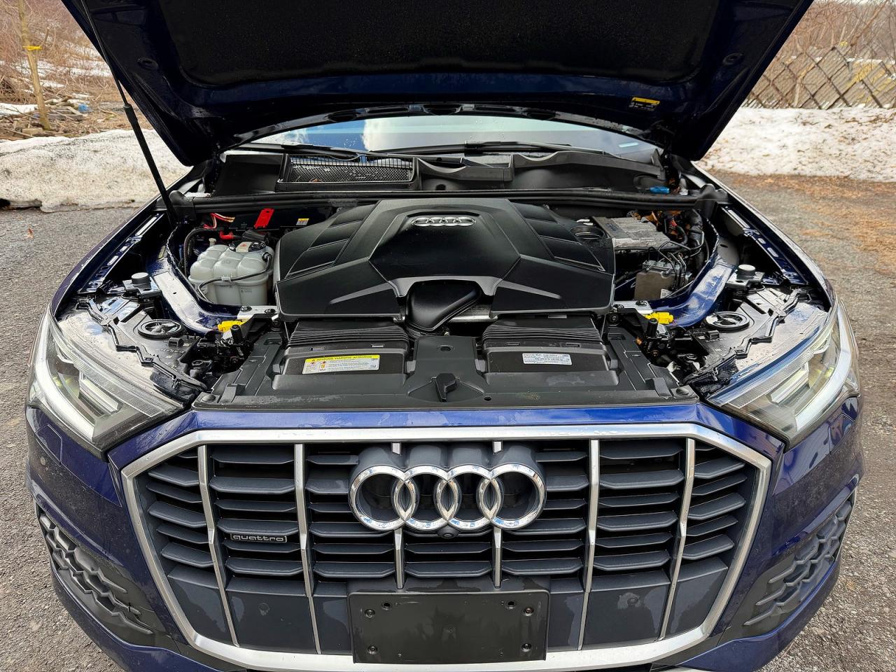 AUDI Q7 2021 — 8