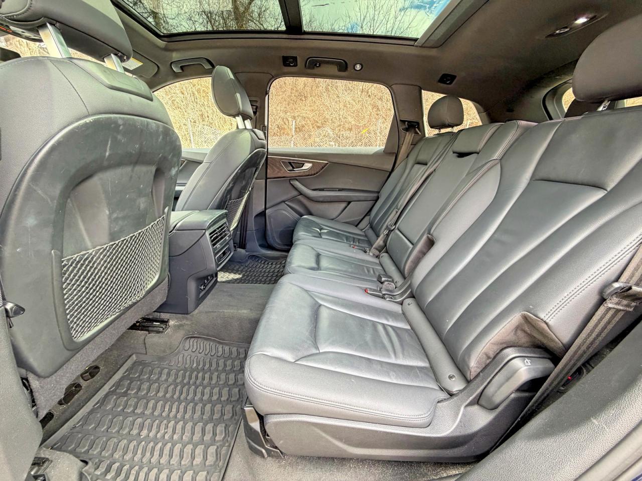 AUDI Q7 2021 — 14