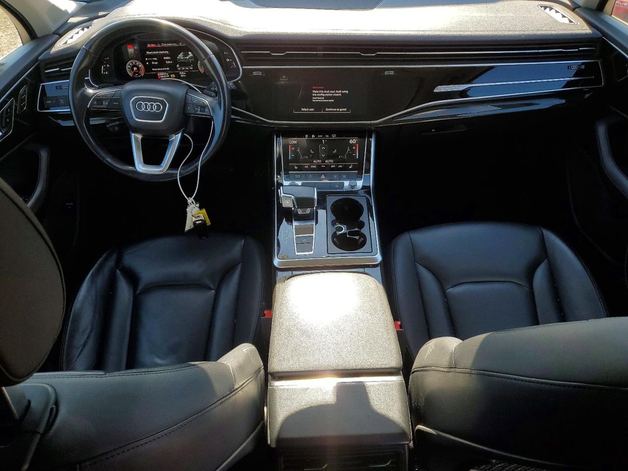 AUDI Q7 2023 — 9