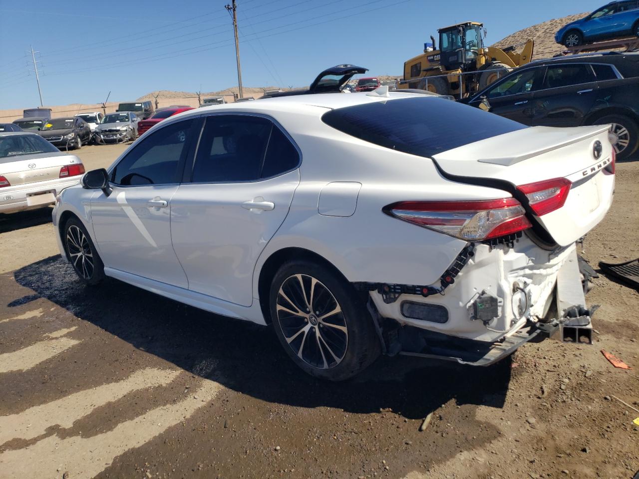TOYOTA CAMRY 2019 — 3