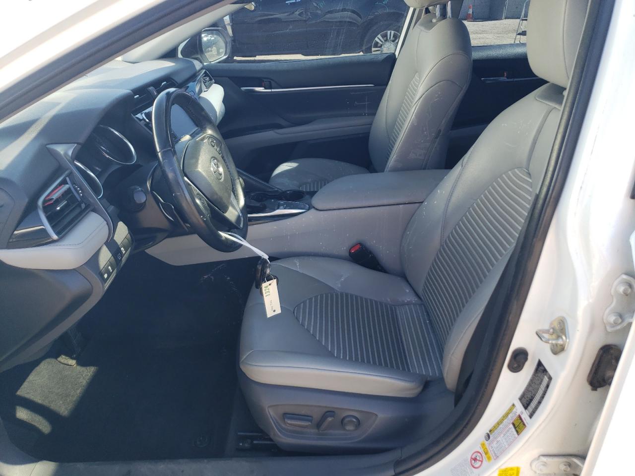 TOYOTA CAMRY 2019 — 8