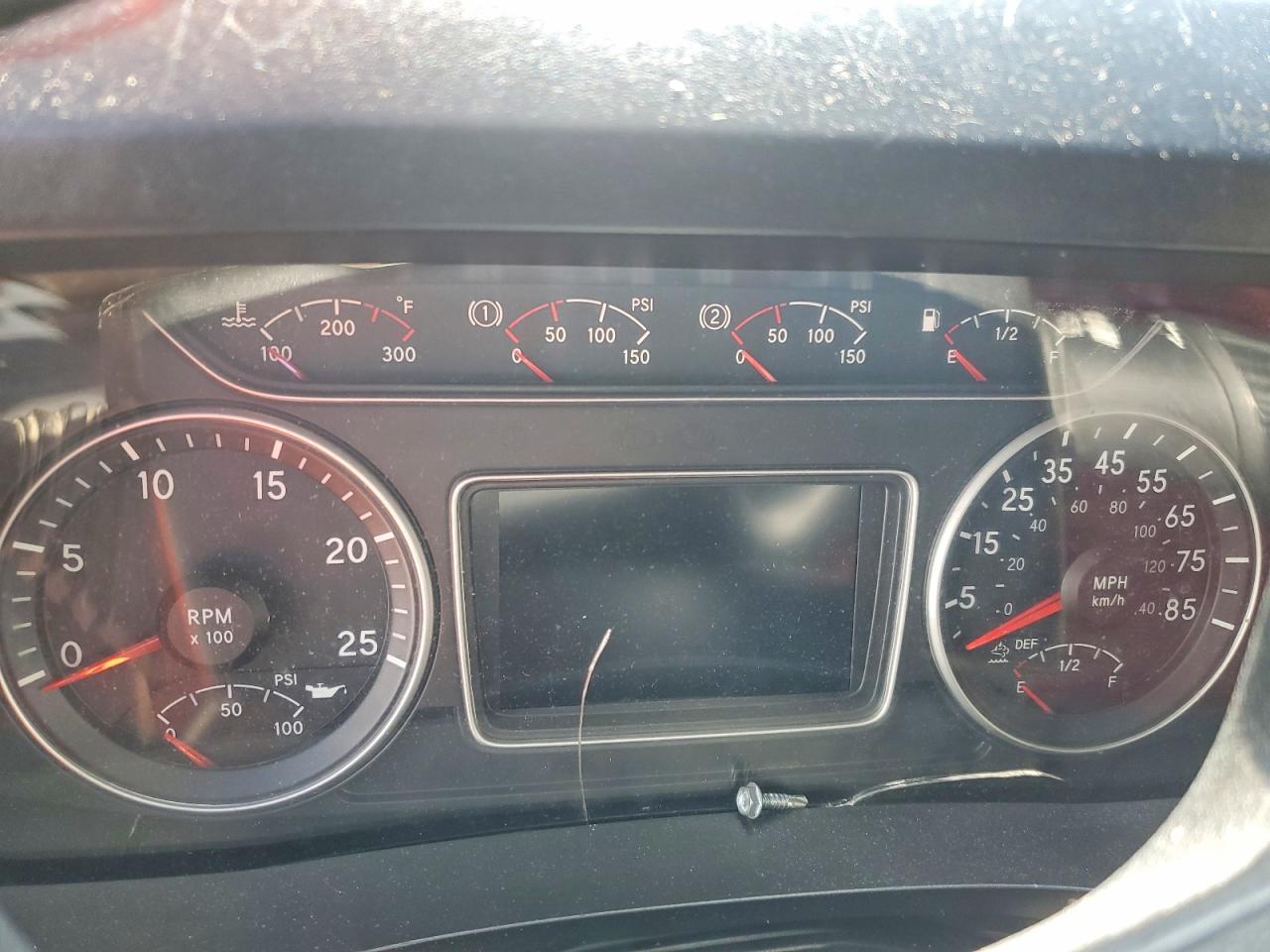 INTERNATIONAL LT625 2020 — 9