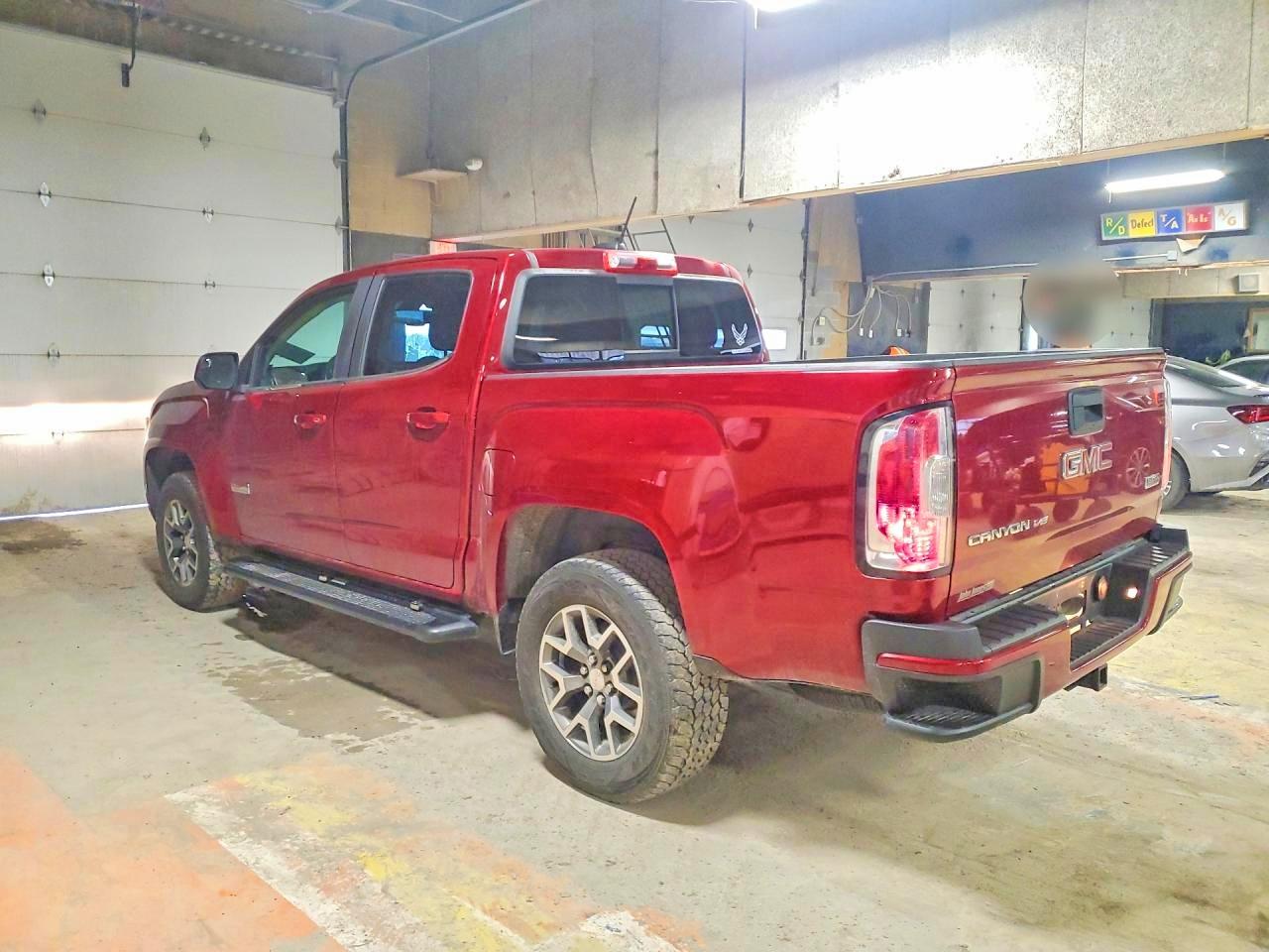 GMC CANYON 2018 — 3
