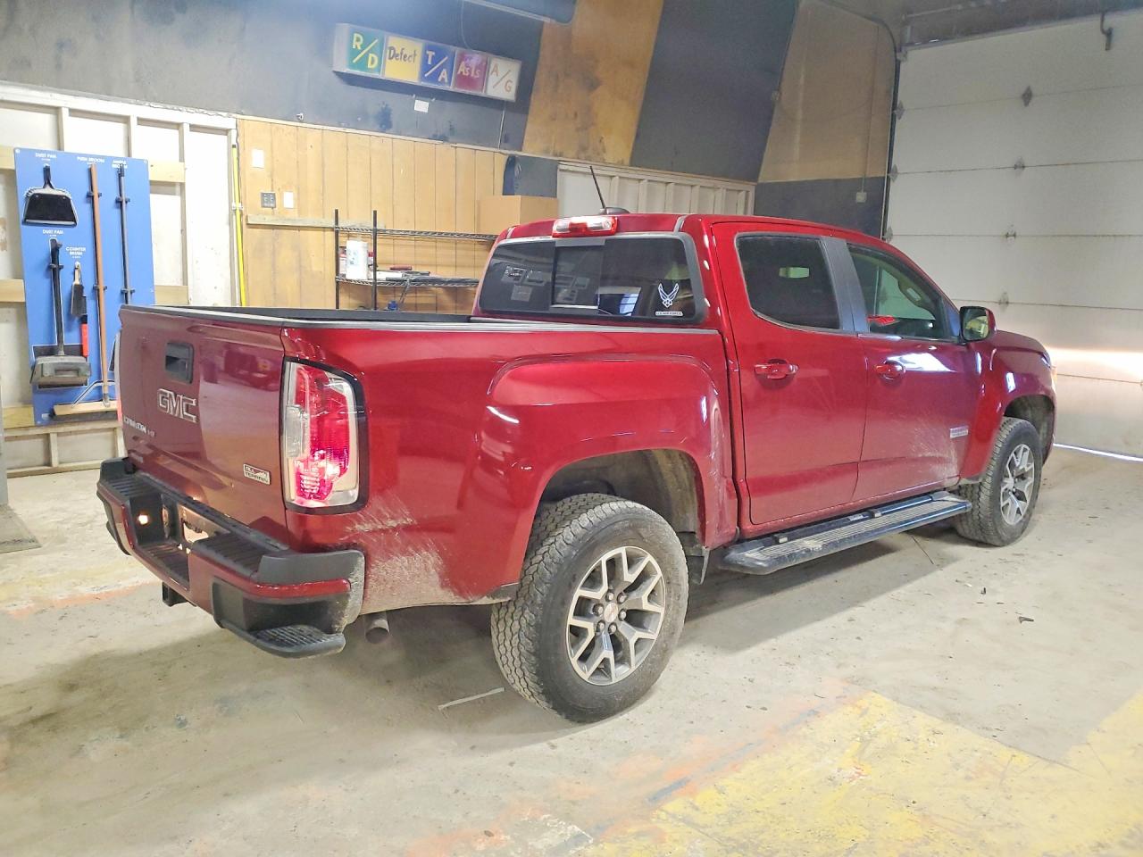 GMC CANYON 2018 — 4