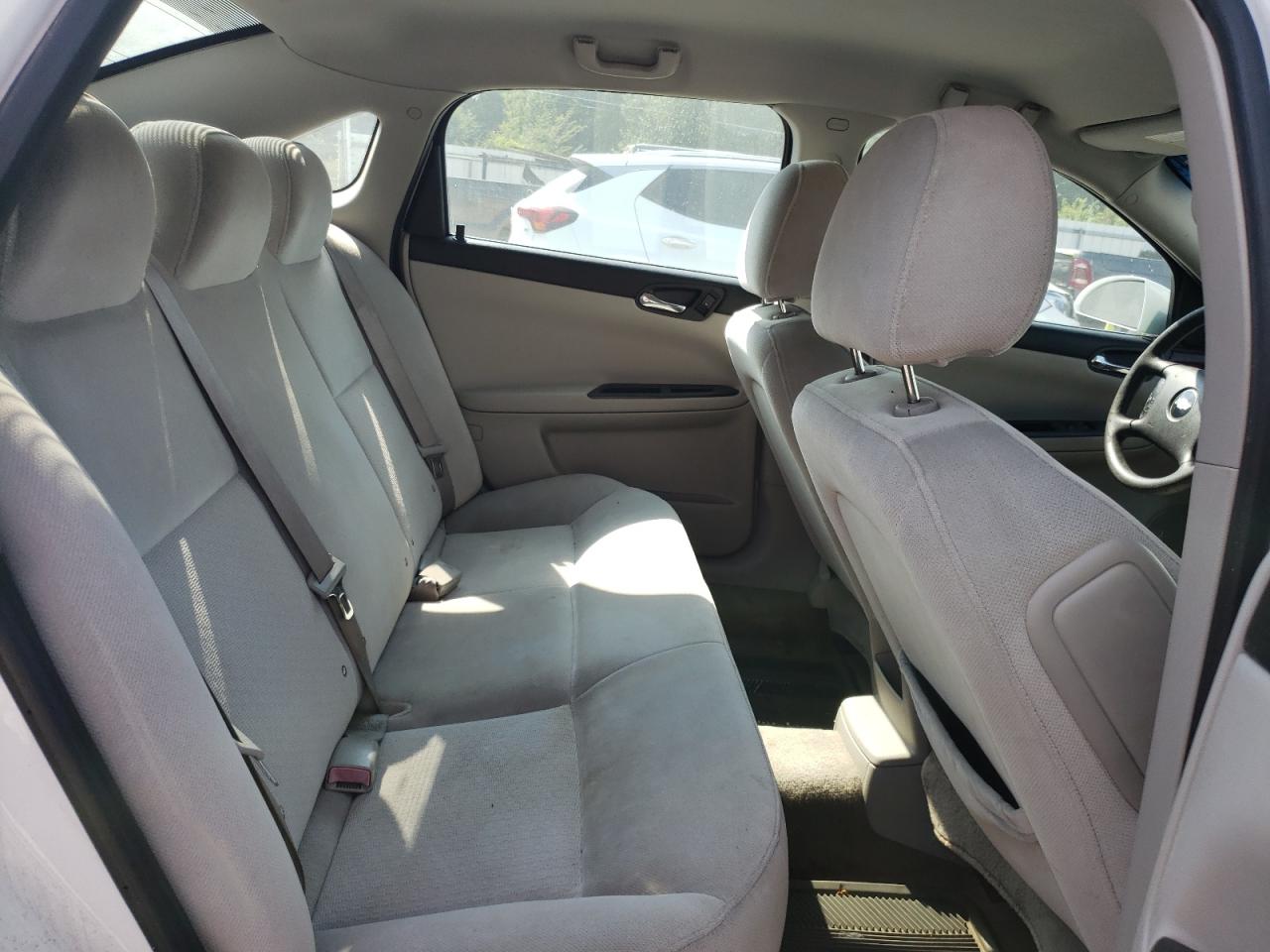 CHEVROLET IMPALA 2010 — 11