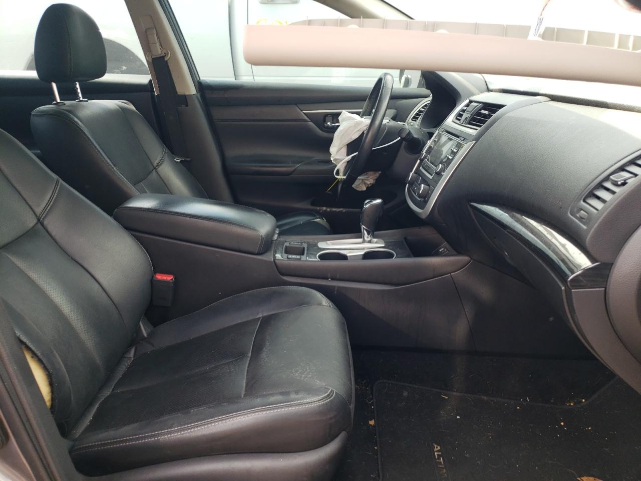 Nissan Altima 2017 — 5