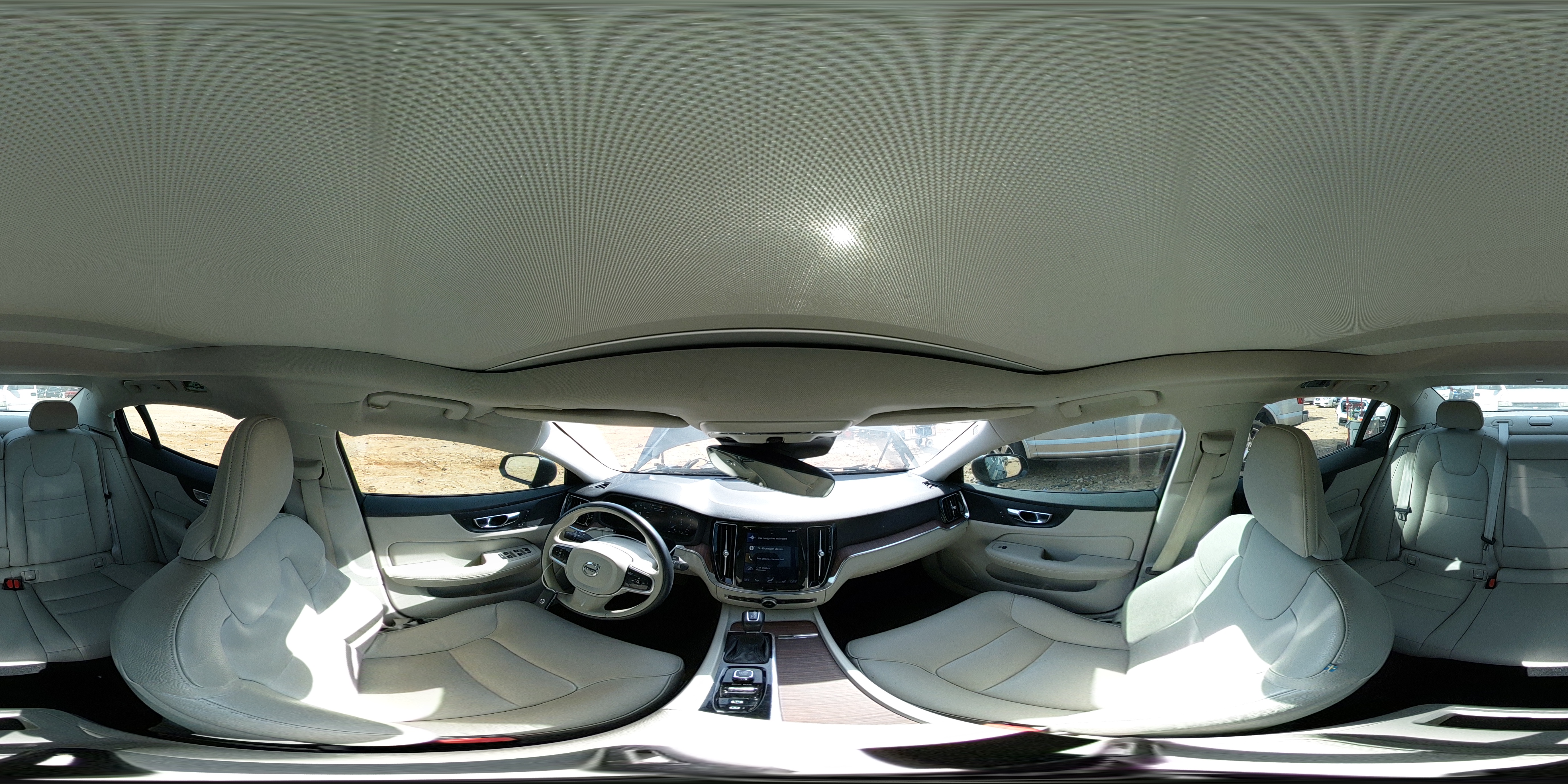 VOLVO S60 2020 — 14