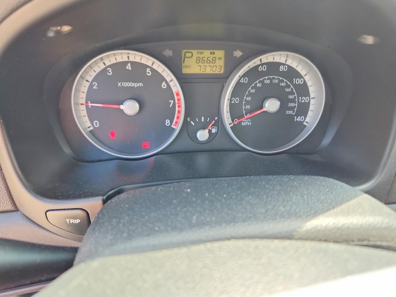 HYUNDAI ACCENT 2009 — 10