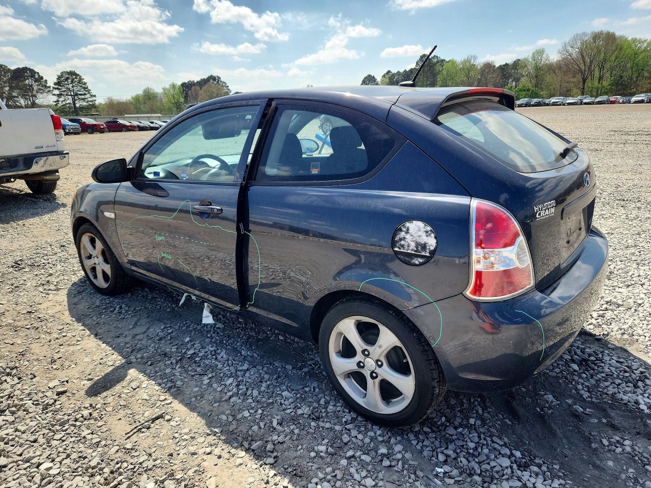 HYUNDAI ACCENT 2009 — 3