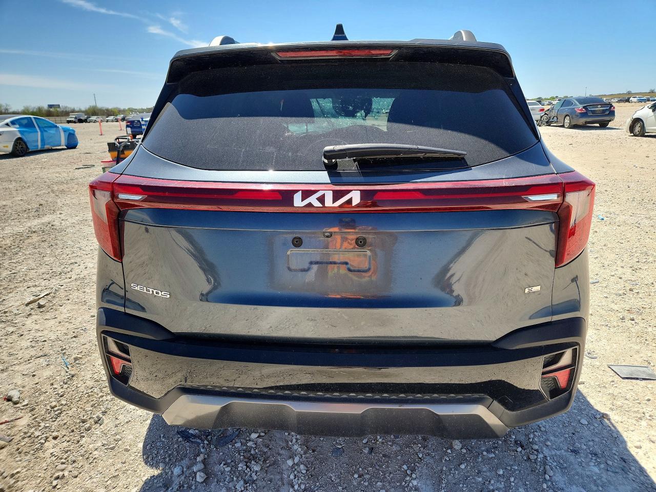 KIA SELTOS 2024 — 7