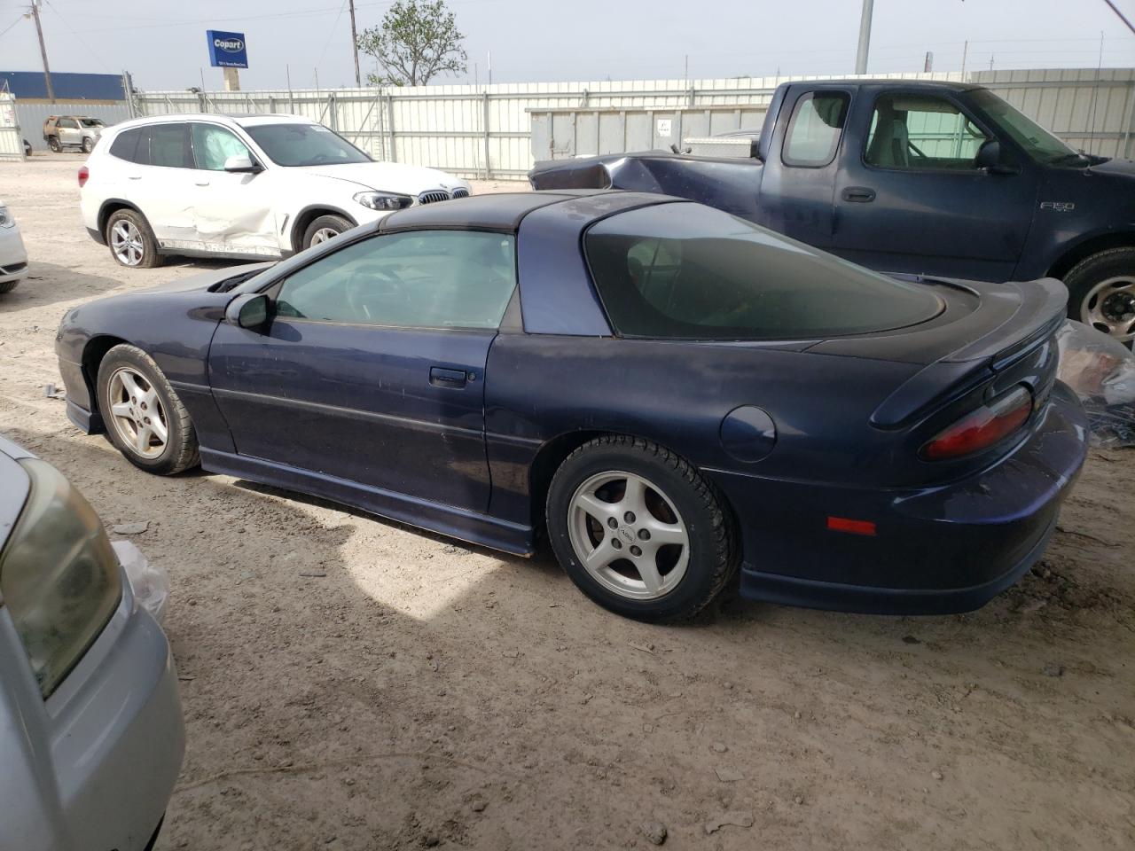 Chevrolet Camaro 1998 — 2