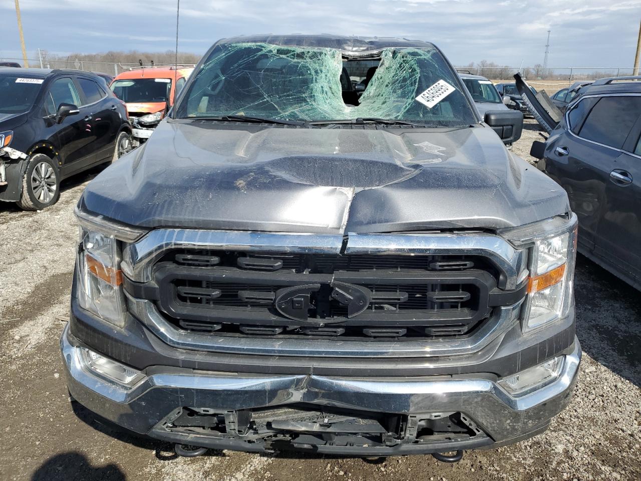 FORD F150 2022 — 6