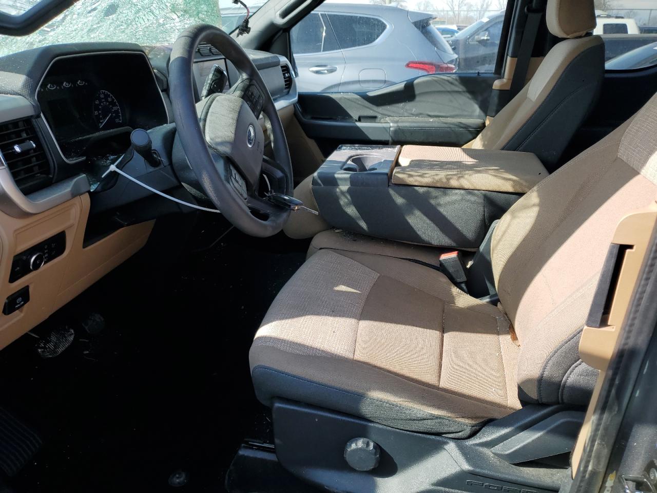 FORD F150 2022 — 8