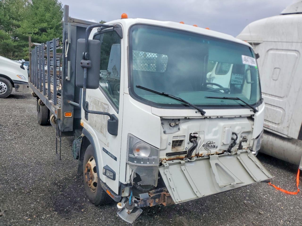 ISUZU NPR 2014 — 2