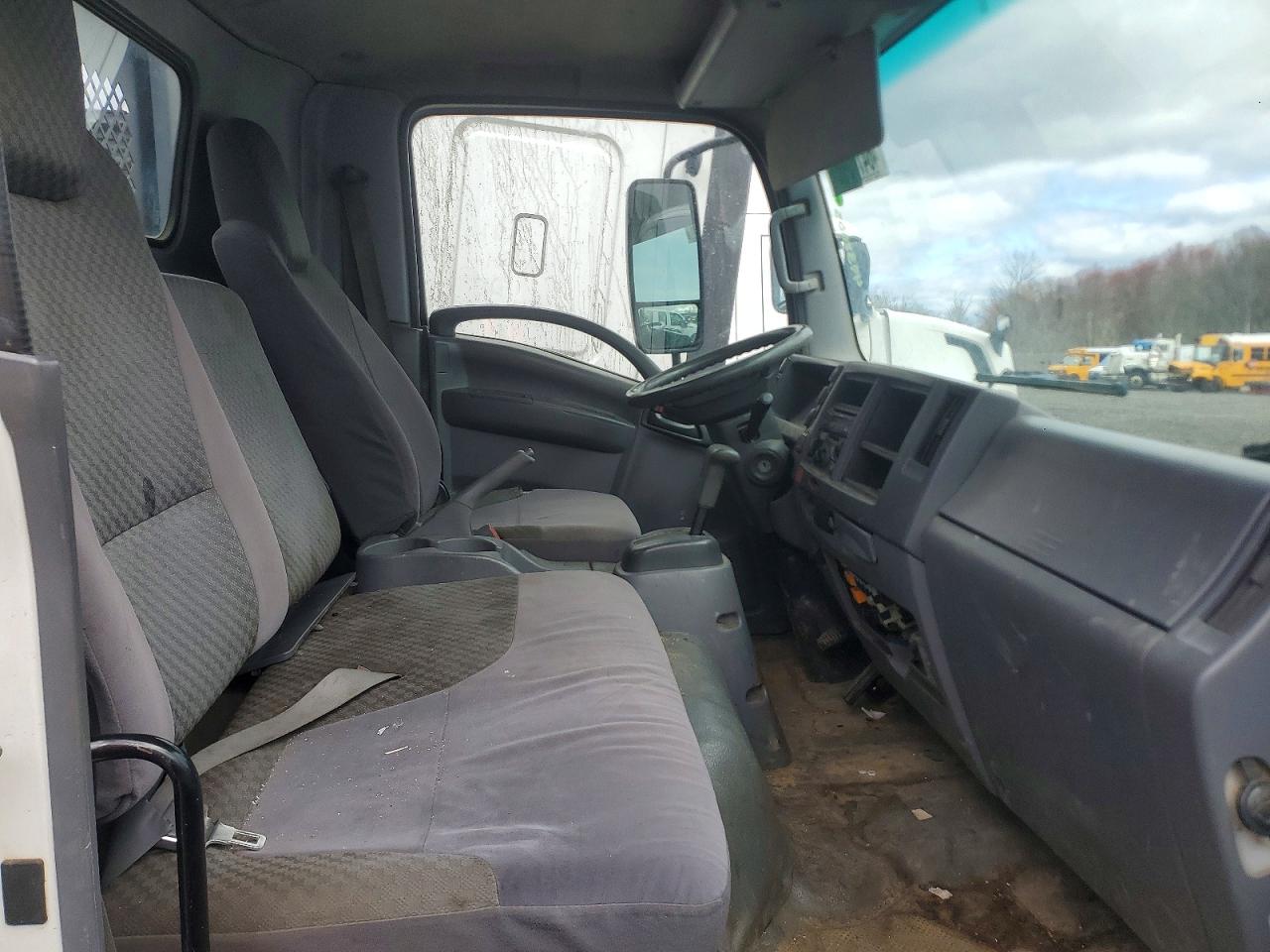 ISUZU NPR 2014 — 6