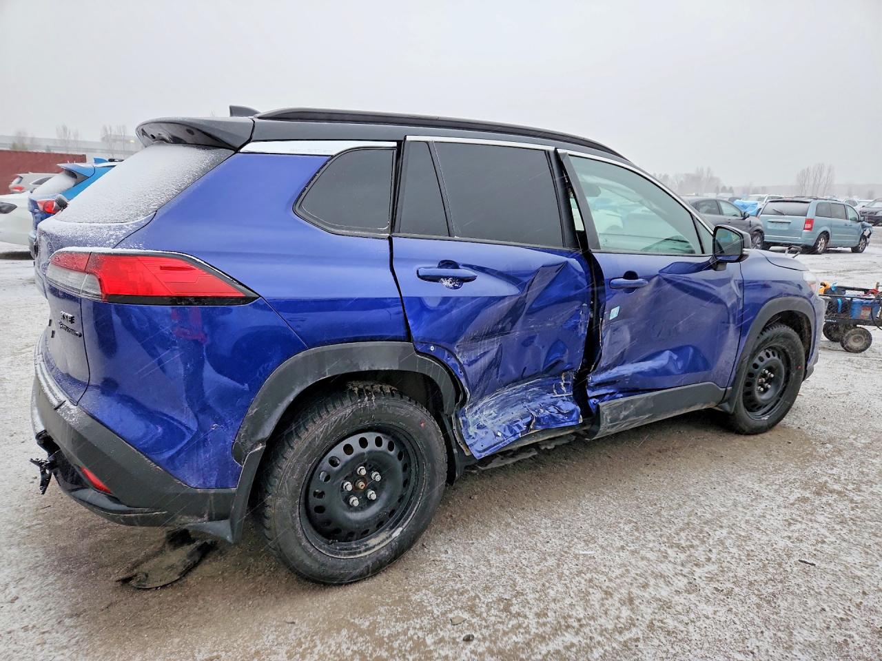 TOYOTA COROLLA CROSS 2025 — 4