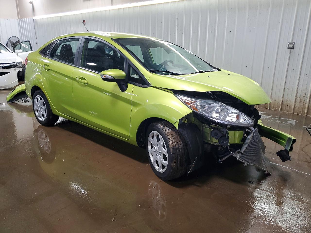 FORD FIESTA 2013 — 5