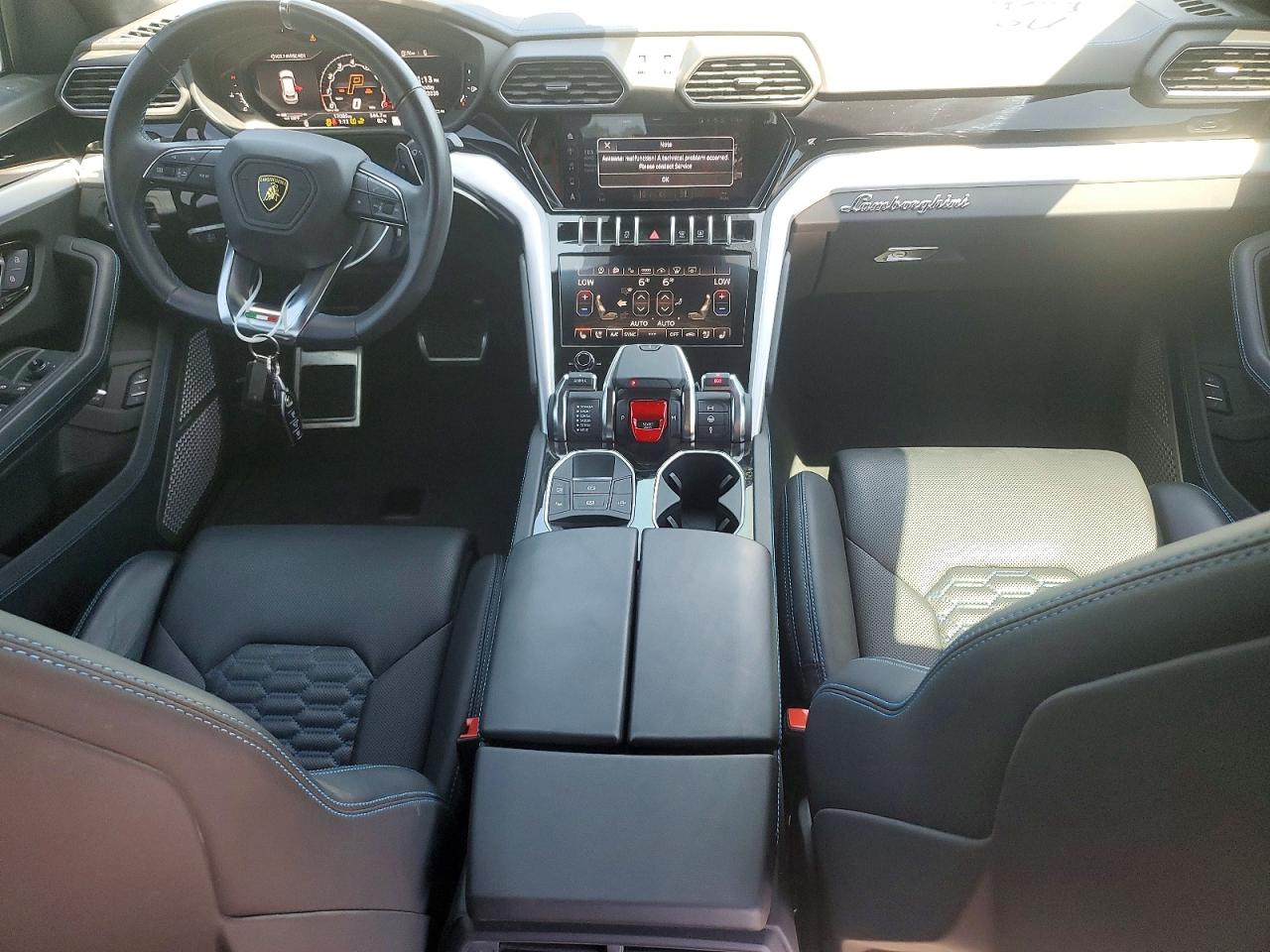 LAMBORGHINI URUS 2022 — 9