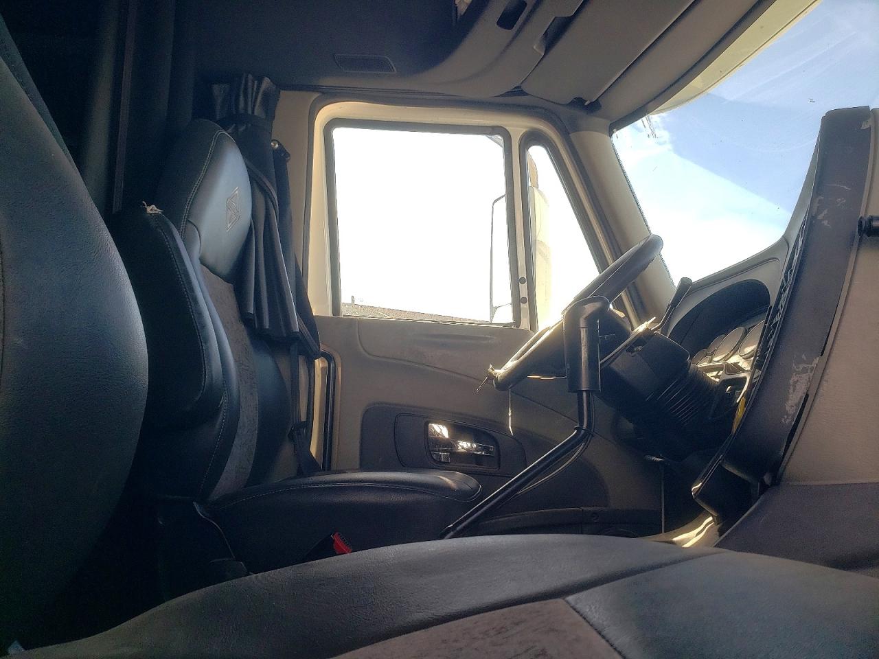 INTERNATIONAL PROSTAR 2016 — 6