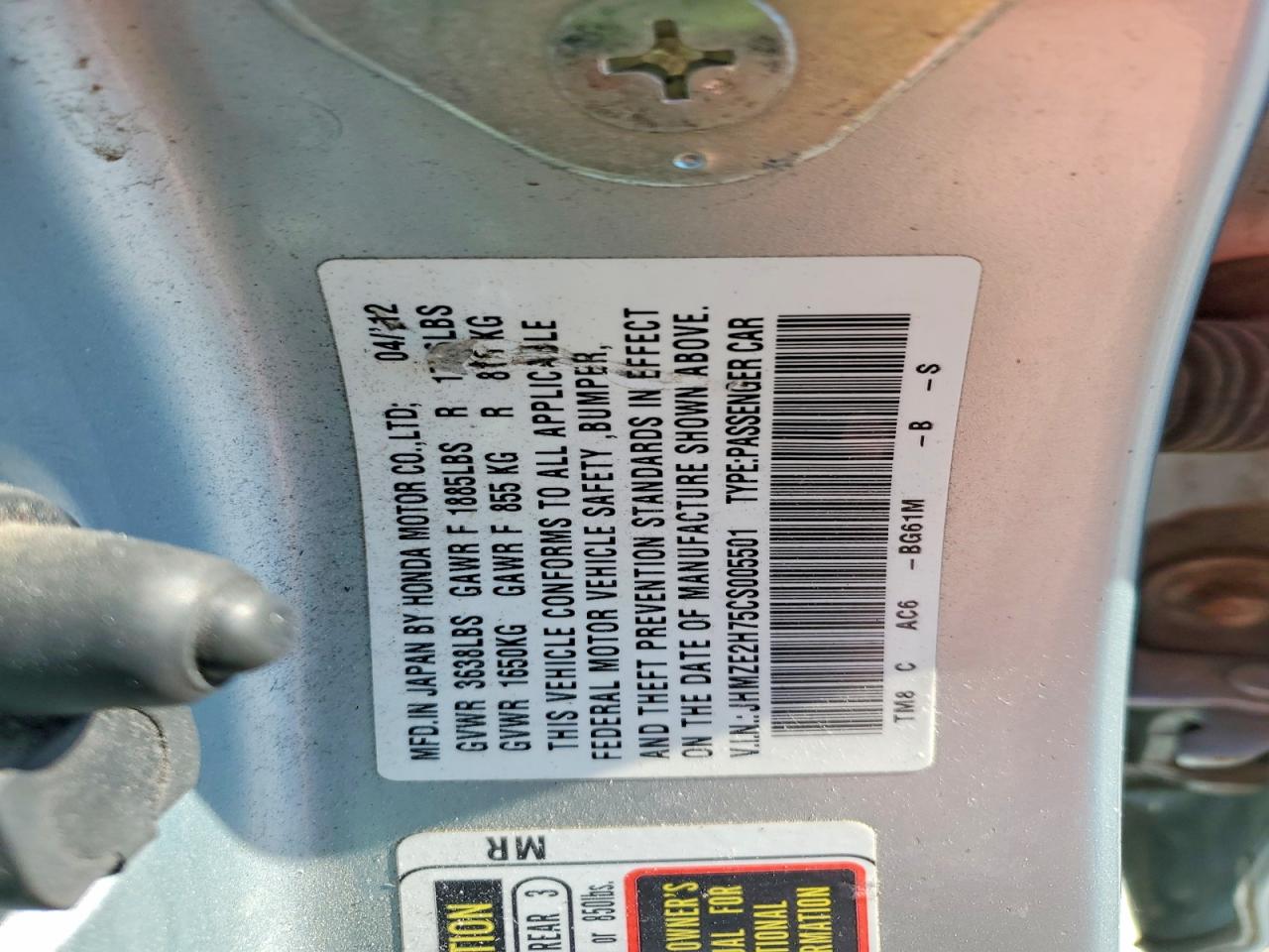 HONDA INSIGHT 2012 — 13