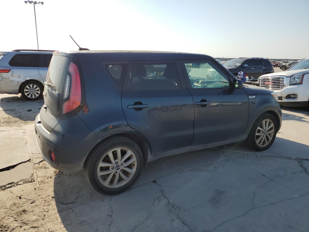 KIA SOUL 2018 — 4