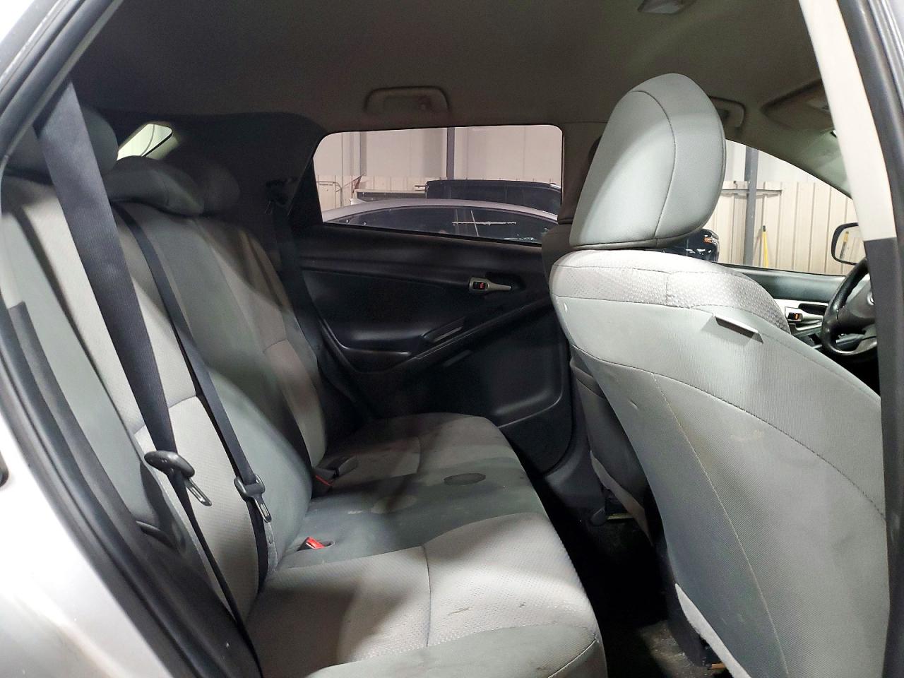 TOYOTA MATRIX 2009 — 12