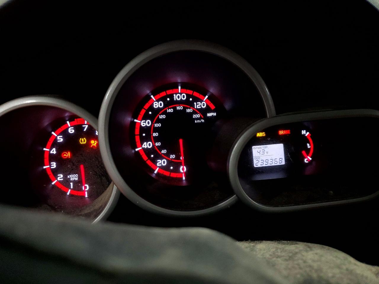 TOYOTA MATRIX 2009 — 10