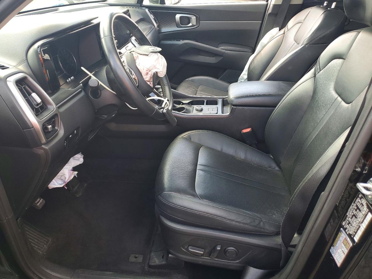 KIA SORENTO 2021 — 8
