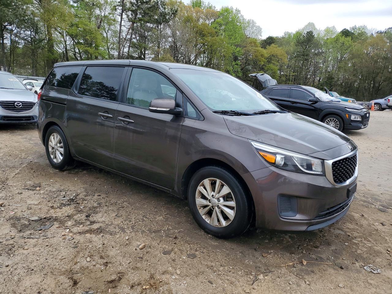 2017 KIA SEDONA LX