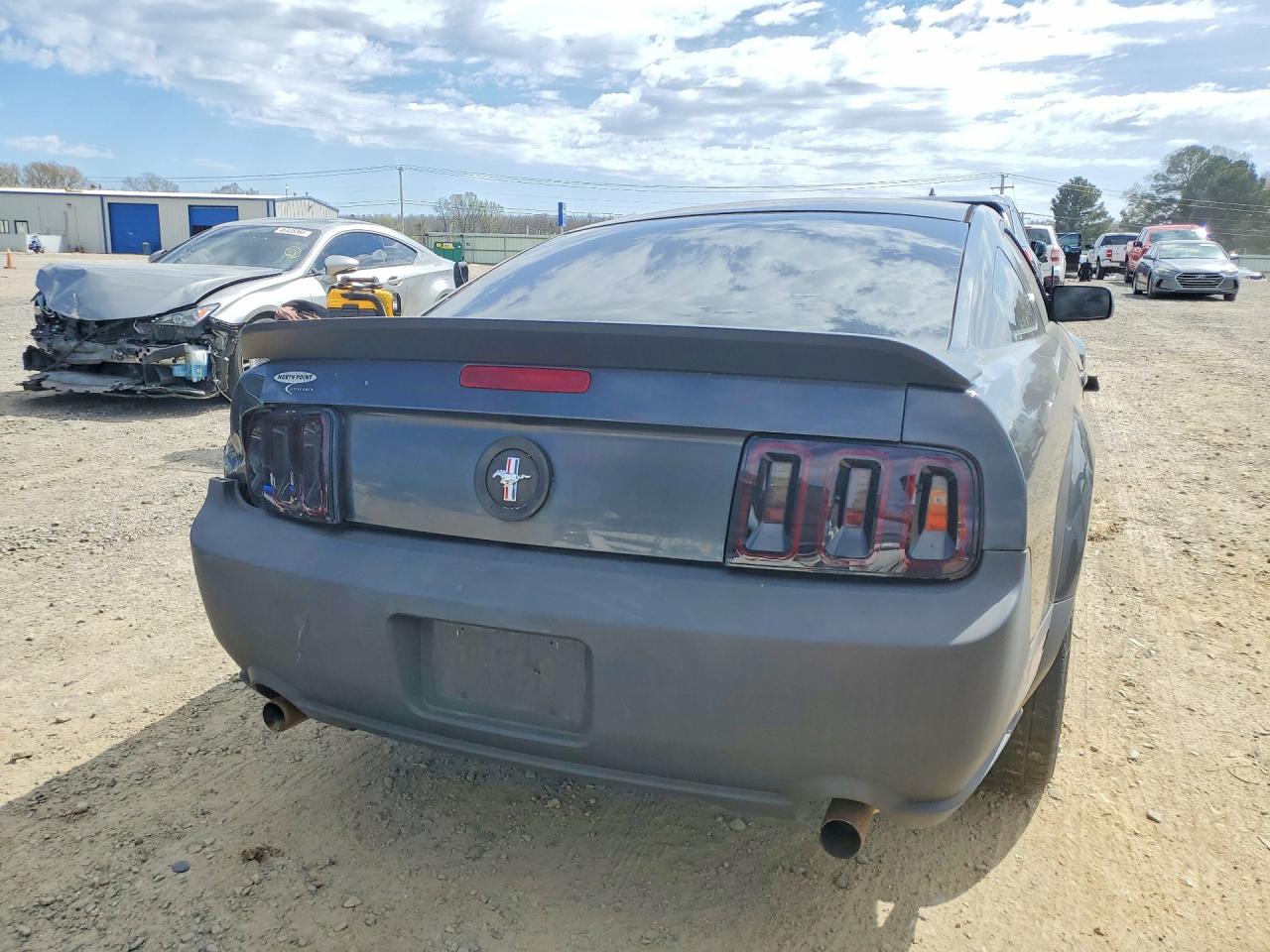 FORD MUSTANG 2008 — 7