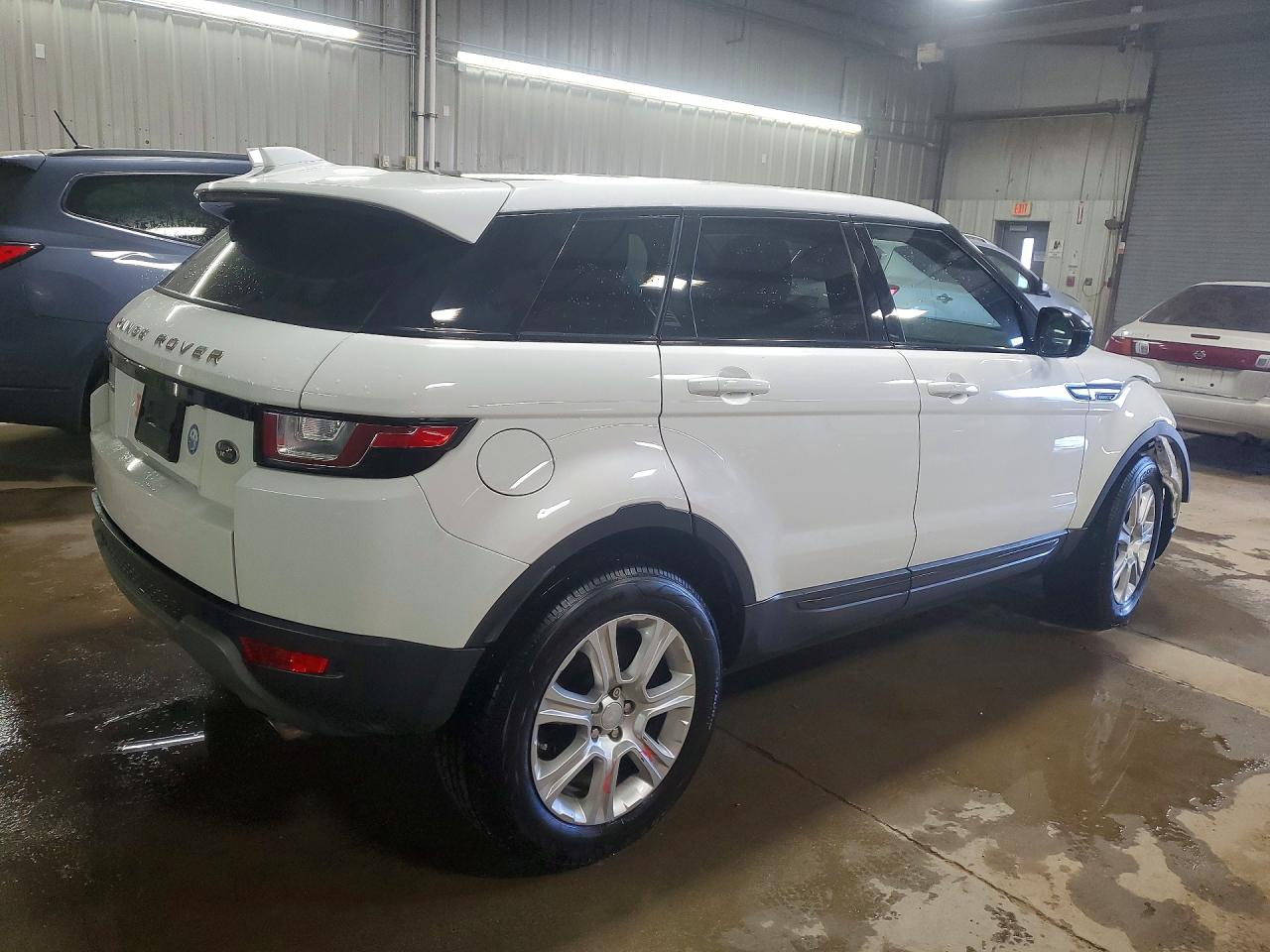 LAND ROVER RANGE ROVER EVOQUE 2019 — 4