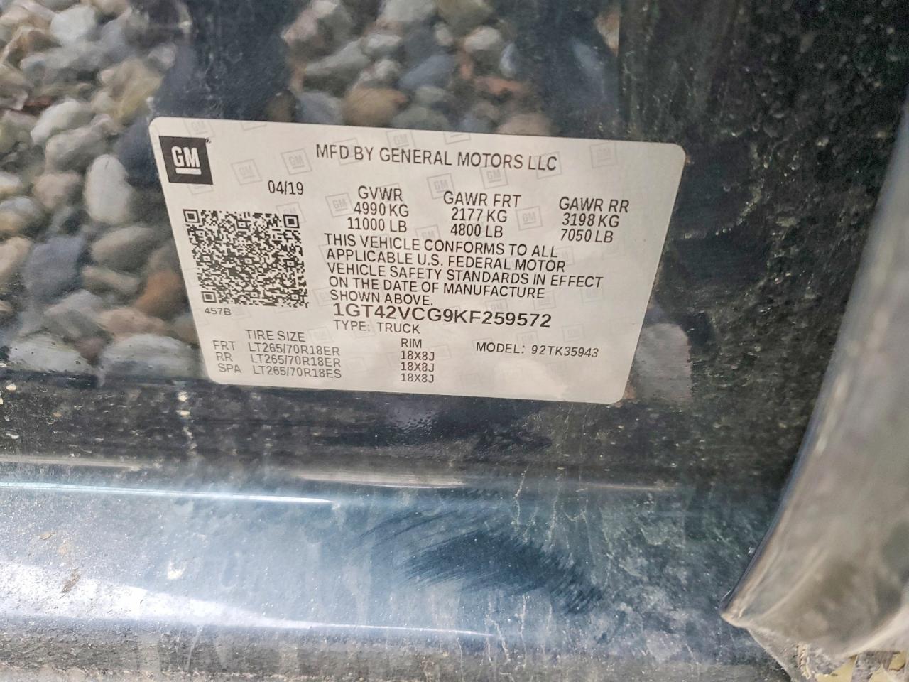GMC SIERRA 2019 — 13