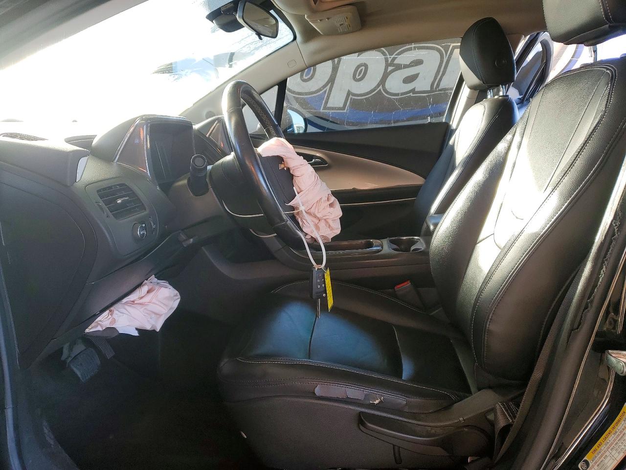 CHEVROLET VOLT 2015 — 8