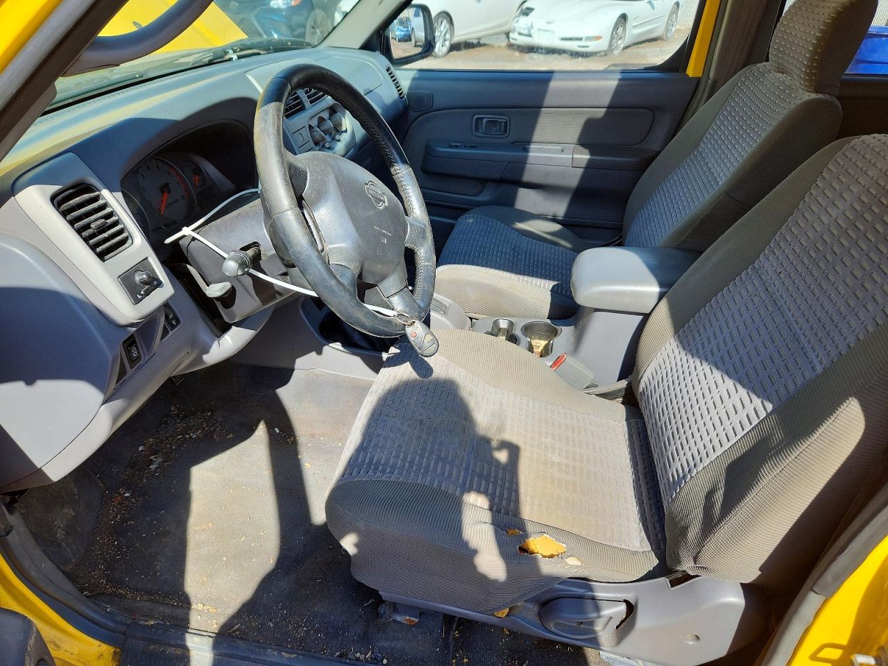 NISSAN XTERRA 2001 — 8