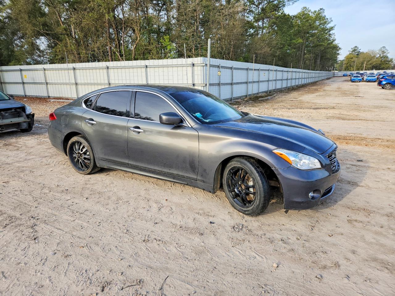 2012 INFINITI M37 BASE