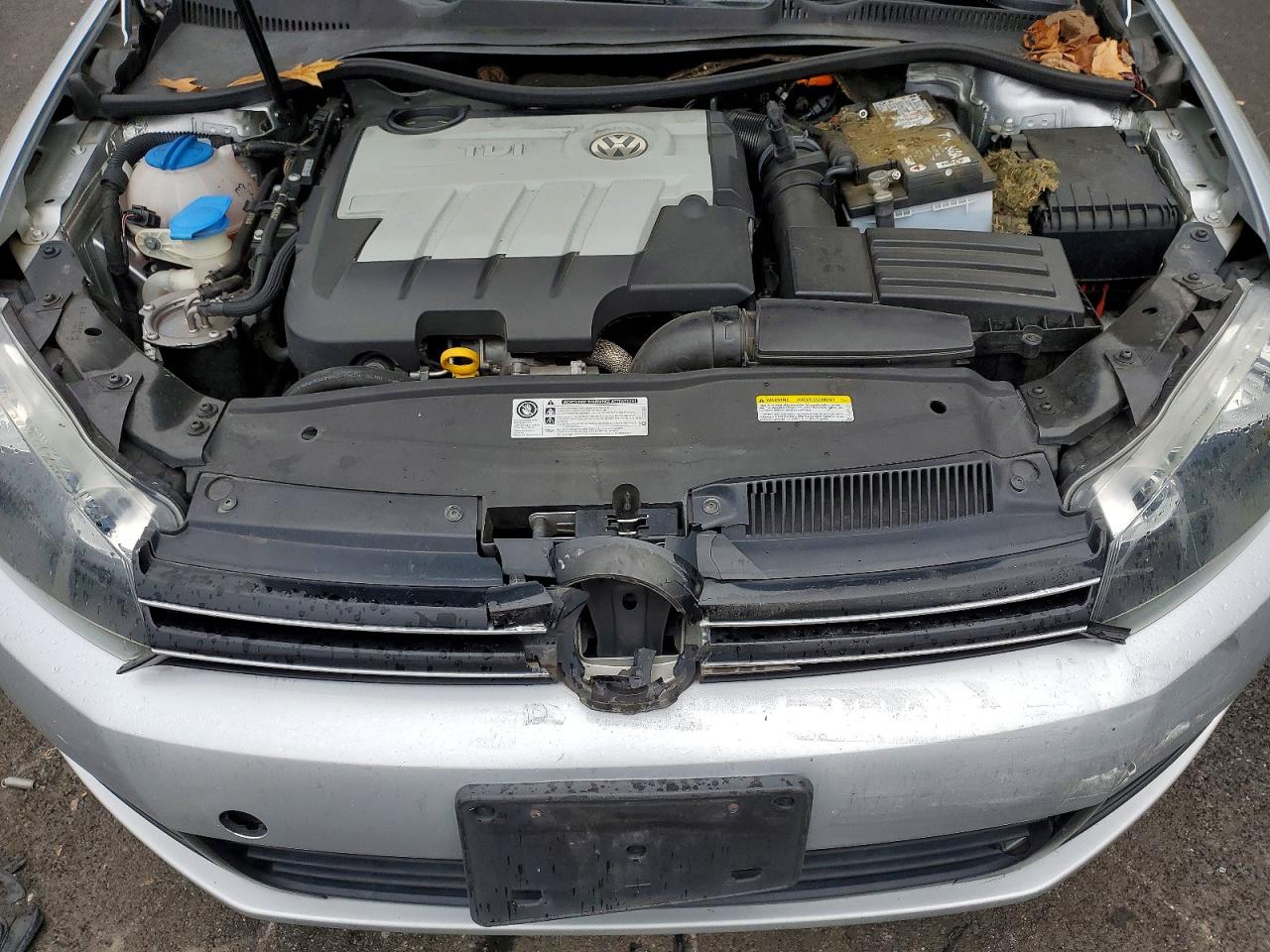 VOLKSWAGEN JETTA 2014 — 12
