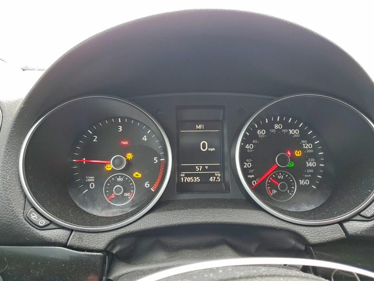 VOLKSWAGEN JETTA 2014 — 10